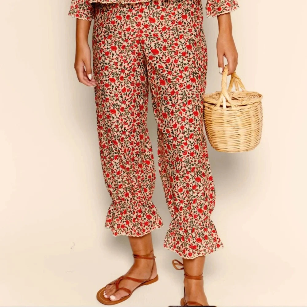 RIXO Bobbie Cotton Co-ord Ditsy Trail Cream Red Floral Ruffle Elastic Waist Pant - Picture 1 of 8